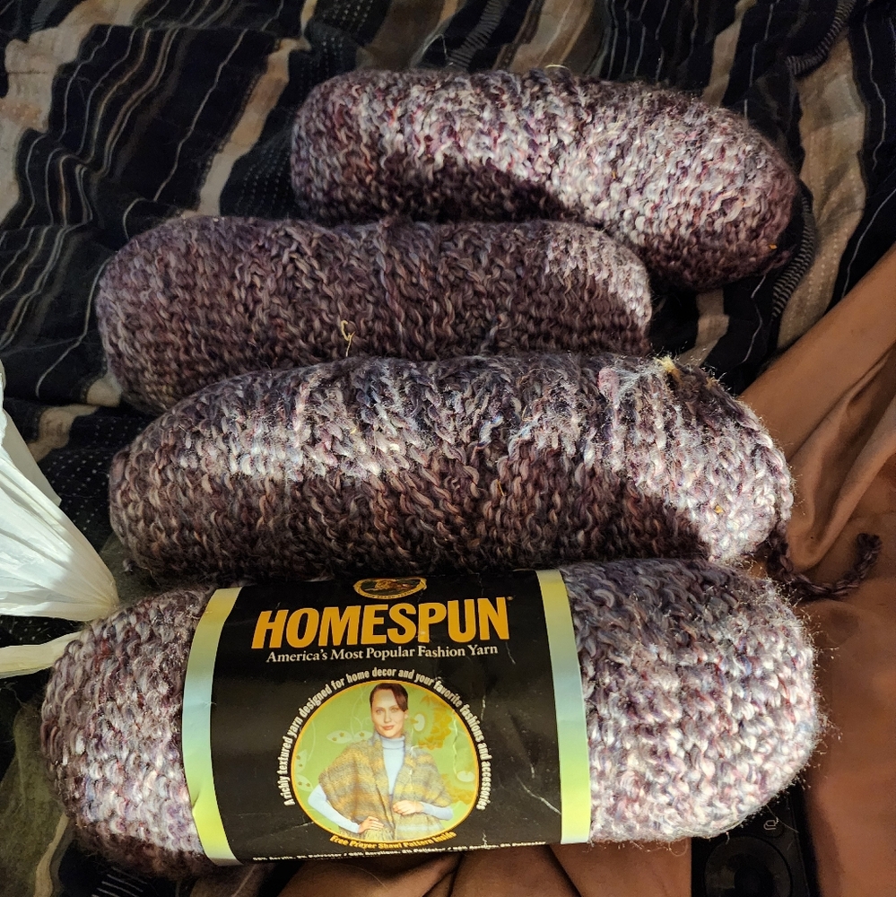 Lion Brand homespun yarn in Baroque